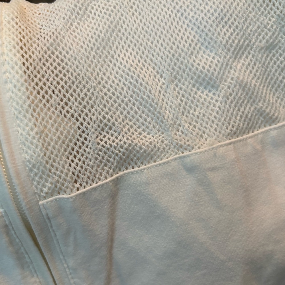 SNOO Bundle with Sleep Sacks and Sheets - Picture 4 of 6